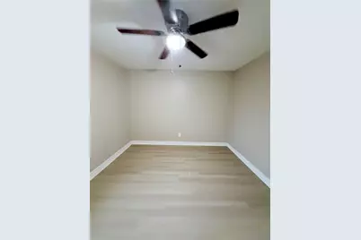 4318 Brookston Street, Houston, TX 77045 - Photo 19