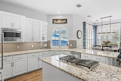 2806 Hazy Hillside Court, Kingwood, TX 77345 - Photo 7