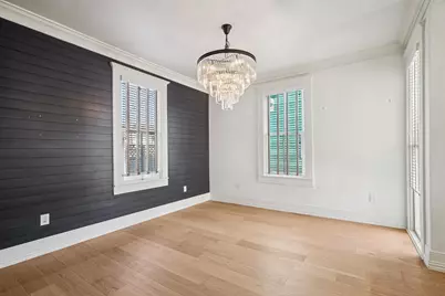 1910 Avenue M 1/2, Galveston, TX 77550 - Photo 5