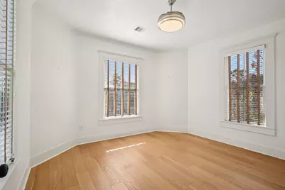 1910 Avenue M 1/2, Galveston, TX 77550 - Photo 19