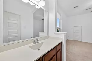 4663 Rockton Hills Ln, Sugar Land, TX 77479 - Photo 35