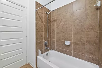4663 Rockton Hills Lane, Sugar Land, TX 77479 - Photo 41
