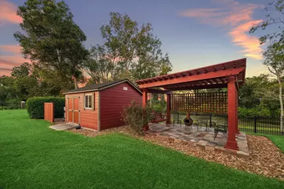 7811 Lakebrook Drive, Missouri City, TX 77459 - Photo 33