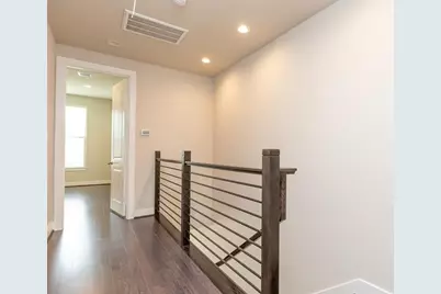 5836 E Post Oak Lane, Houston, TX 77055 - Photo 13