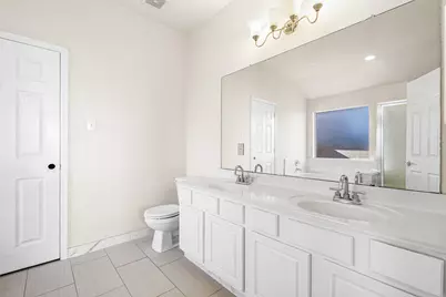 2719 Riverhollow Lane, Sugar Land, TX 77479 - Photo 11