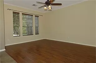 95 N Indigo Cir, The Woodlands, TX 77381 - Photo 9