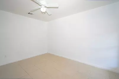 10930 W Bellfort Avenue, Houston, TX 77099 - Photo 27
