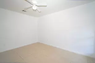 10930 W Bellfort Ave, Houston, TX 77099 - Photo 27