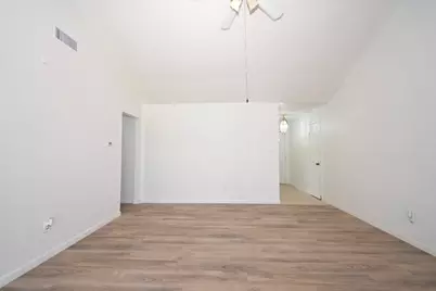 10930 W Bellfort Avenue, Houston, TX 77099 - Photo 7