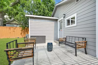 822 E 32nd Street, Houston, TX 77022 - Photo 19