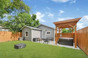 822 E 32nd St, Houston, TX 77022 - Photo 23