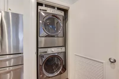 650 Westcross Street #83, Houston, TX 77018 - Photo 33