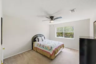 3926 Felicia Dr, Sugar Land, TX 77479 - Photo 33