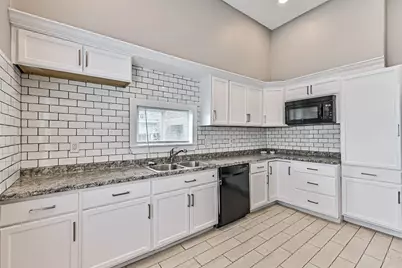 2914 Avenue K, Galveston, TX 77550 - Photo 13