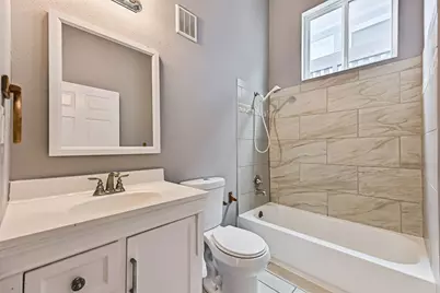 2914 Avenue K, Galveston, TX 77550 - Photo 25