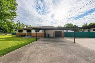 2426 Dupont St, Pasadena, TX 77503 - Photo 1