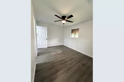 2426 Dupont Street, Pasadena, TX 77503 - Photo 13