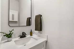 4661 Phlox St, Houston, TX 77051 - Photo 17