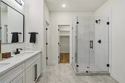 4661 Phlox Street #A, Houston, TX 77051 - Photo 13