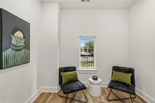 4661 Phlox St, Houston, TX 77051 - Photo 5