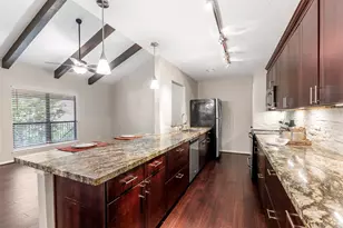1100 Augusta Dr, Houston, TX 77057 - Photo 5