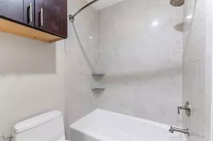 1100 Augusta Dr, Houston, TX 77057 - Photo 13