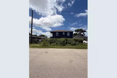 4619 Maggie Street #ABCD, Houston, TX 77051 - Photo 5
