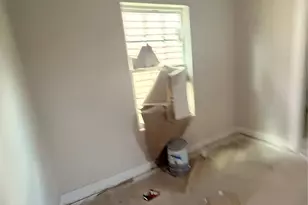 4619 Maggie St, Houston, TX 77051 - Photo 11