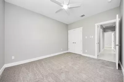 604 Miriam Street, Baytown, TX 77520 - Photo 7
