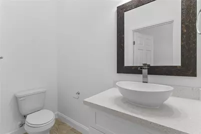 7805 Farnsworth Street #B, Houston, TX 77022 - Photo 15