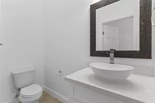 7805 Farnsworth St, Houston, TX 77022 - Photo 15