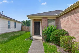 22851 Twisting Pine Dr, Spring, TX 77373 - Photo 5
