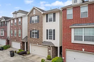 3410 Skyline Village Dr, Houston, TX 77057 - Photo 1