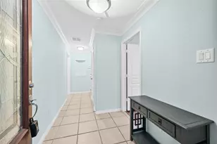 3410 Skyline Village Dr, Houston, TX 77057 - Photo 3