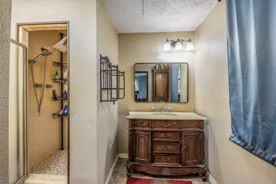 5814 Russell Lane, Baytown, TX 77521 - Photo 21