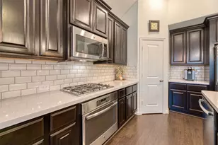 6207 Glenn Hills Ln, League City, TX 77573 - Photo 11