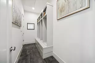 2434 Nantucket Dr, Houston, TX 77057 - Photo 29