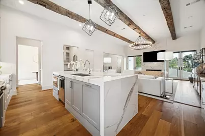 2434 Nantucket Drive #C, Houston, TX 77057 - Photo 7