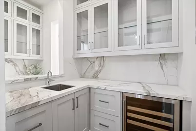 2434 Nantucket Drive #C, Houston, TX 77057 - Photo 11