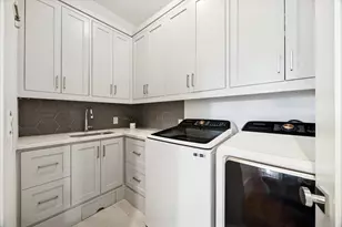 2434 Nantucket Dr, Houston, TX 77057 - Photo 23