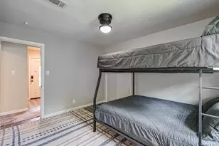 4123 Wuthering Heights Dr, Houston, TX 77045 - Photo 21