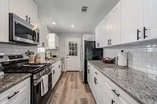 4123 Wuthering Heights Dr, Houston, TX 77045 - Photo 13