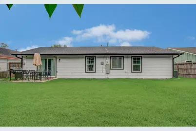 4123 Wuthering Heights Drive, Houston, TX 77045 - Photo 31