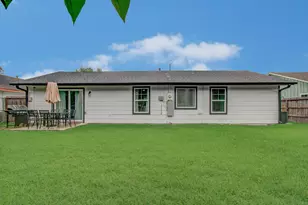 4123 Wuthering Heights Dr, Houston, TX 77045 - Photo 31