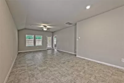 17502 Rosette Grass Drive, Conroe, TX 77385 - Photo 9