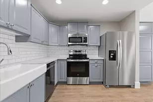 3123 W Heatherock Cir, Sugar Land, TX 77479 - Photo 17