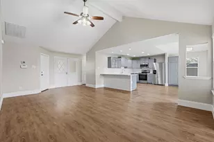 3123 W Heatherock Cir, Sugar Land, TX 77479 - Photo 11
