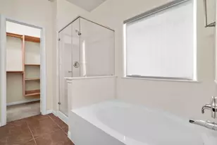 20555 Bonds Creek Ln, Spring, TX 77388 - Photo 17