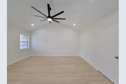 2590 Bering, Houston, TX 77057 - Photo 31
