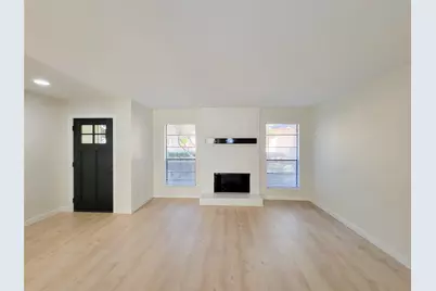 2590 Bering, Houston, TX 77057 - Photo 11